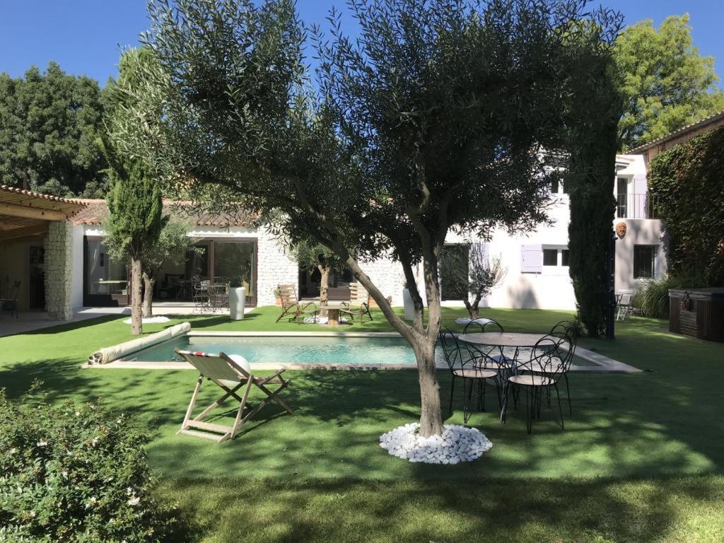 La Maison 1440 LʼIsle-sur-la-Sorgue Exteriér fotografie