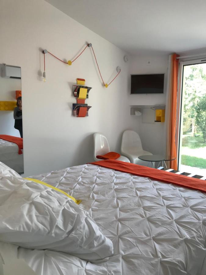 La Maison 1440 LʼIsle-sur-la-Sorgue Exteriér fotografie